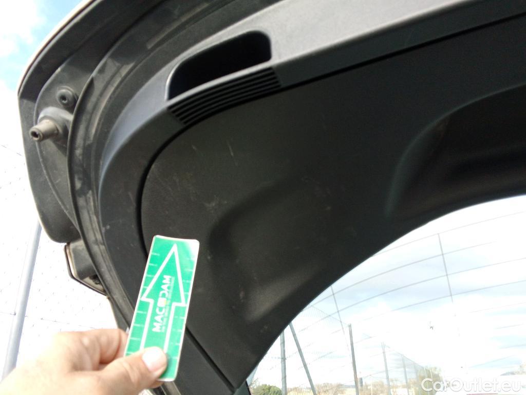  Toyota  Corolla TOYOTA  1.8 125H ACTIVE TECH E-CVT #40