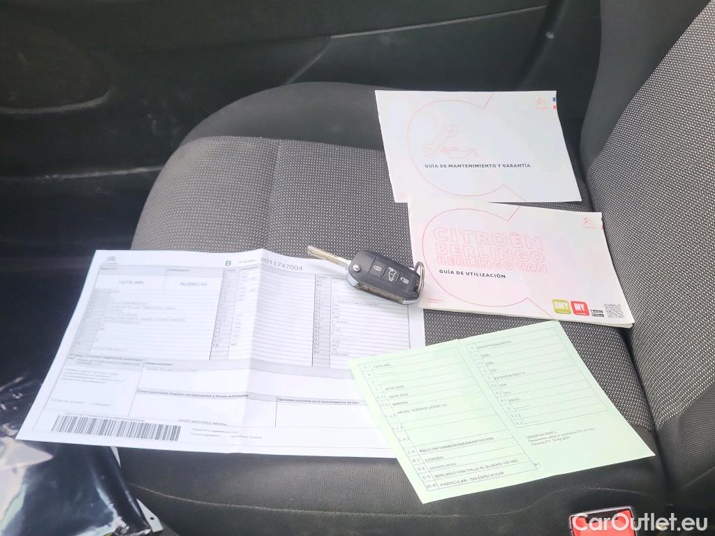  Citroen  Berlingo CITROEN  / 2018 / 4P / furgón derivado de turismo Talla XL BlueHDi 100 CONTROL #1