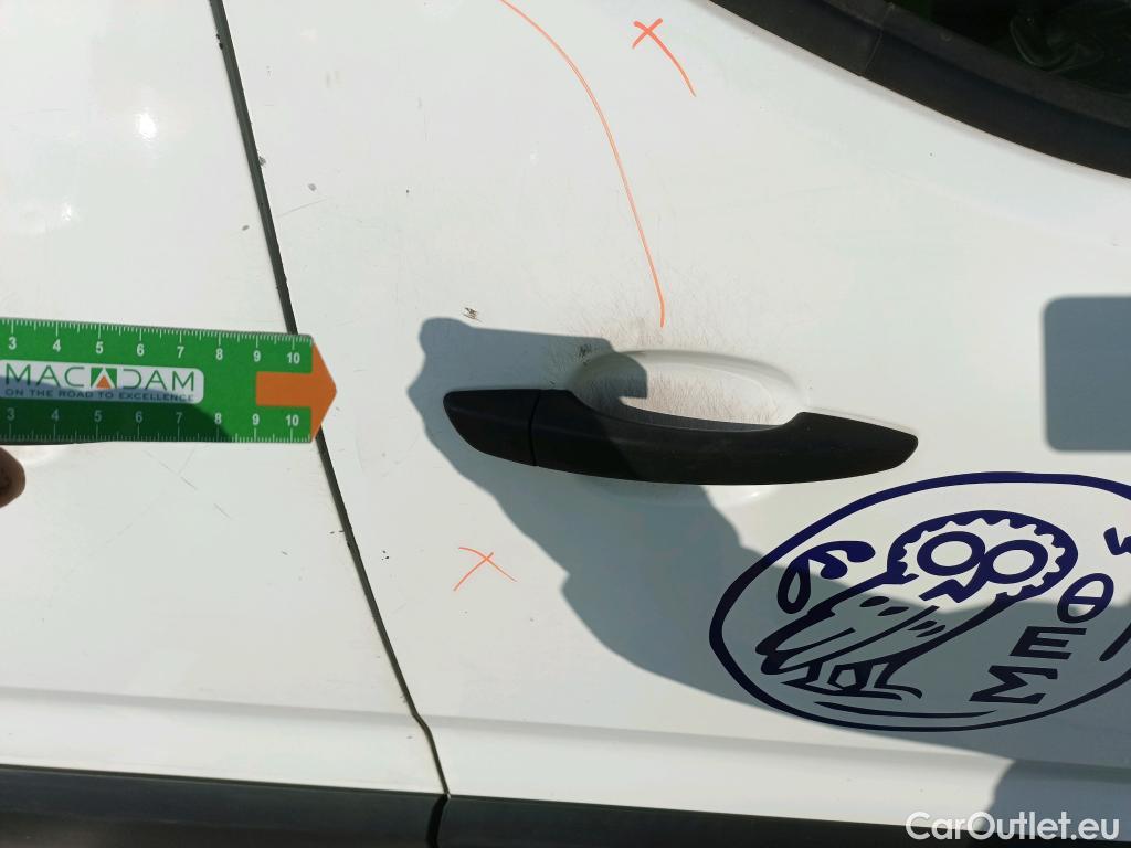  Citroen  Berlingo CITROEN  / 2018 / 3P / furgón derivado de turismo Talla M BlueHDi 100 CONTROL #21