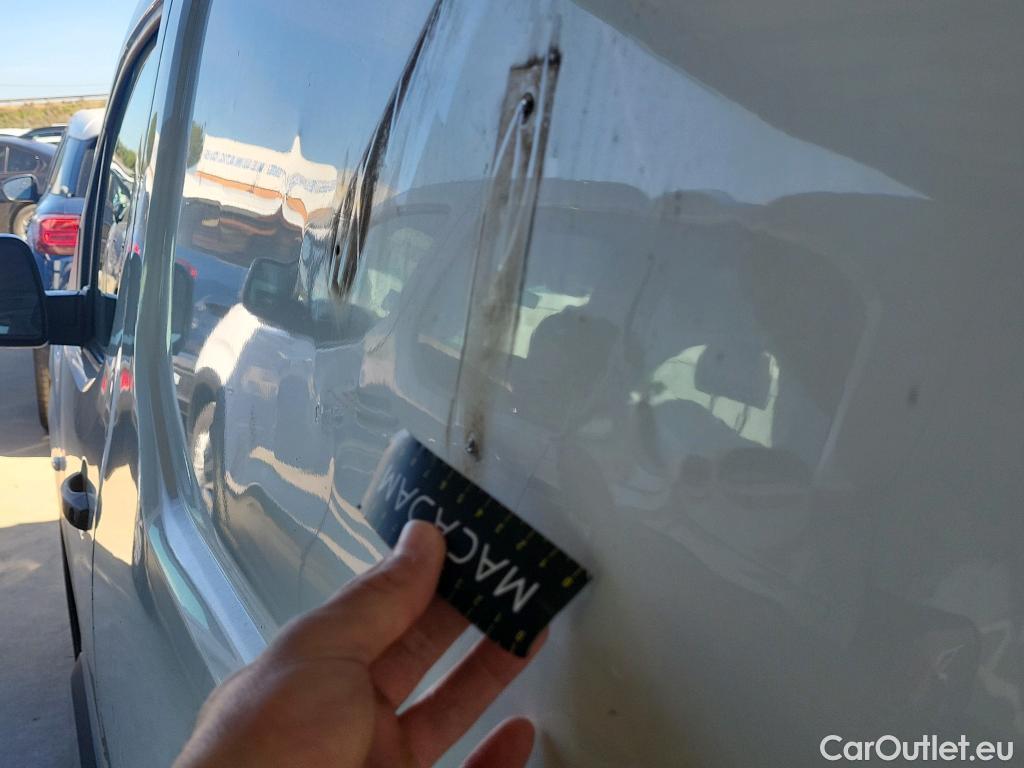  Citroen  Berlingo CITROEN  / 2018 / 3P / furgón derivado de turismo Talla M BlueHDi 100 CONTROL #2