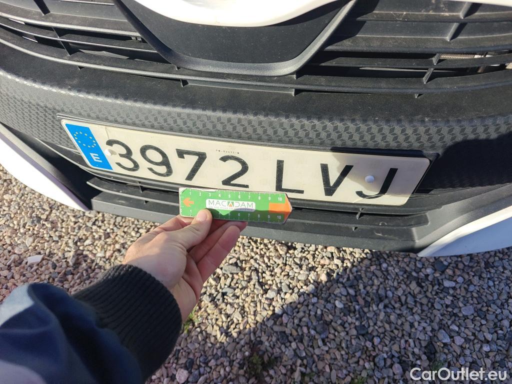  Toyota  Yaris TOYOTA  / 2020 / 5P / berlina con portón 1.5 120H Active Tech #66