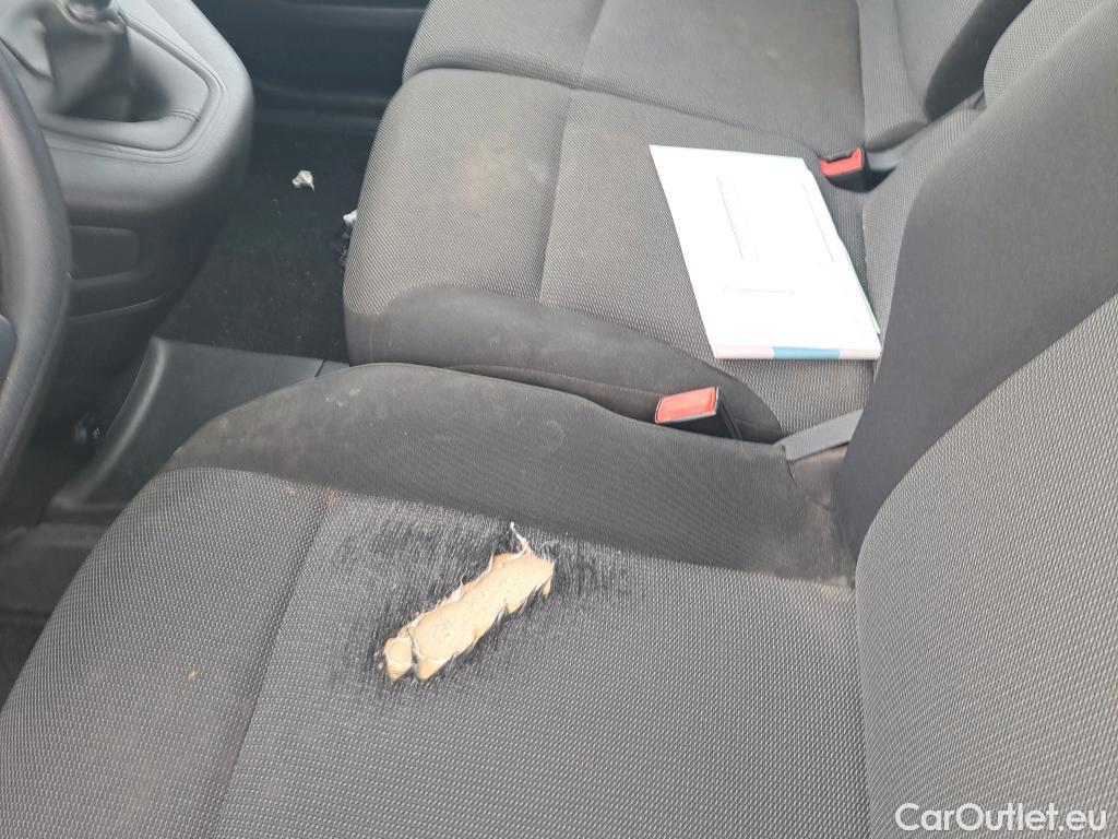  Citroen  Berlingo CITROEN  / 2018 / 4P / furgón derivado de turismo Talla M BlueHDi 130 CLUB #17