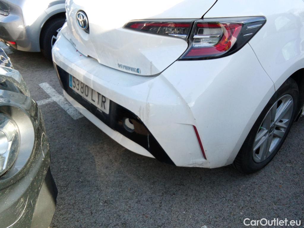  Toyota  Corolla TOYOTA  1.8 125H ACTIVE TECH E-CVT #43