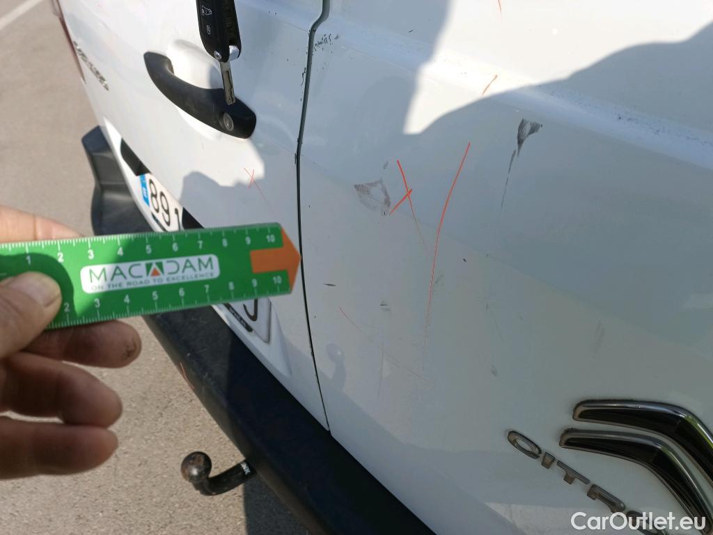  Citroen  Berlingo CITROEN  / 2018 / 3P / furgón derivado de turismo Talla M BlueHDi 100 CONTROL #11