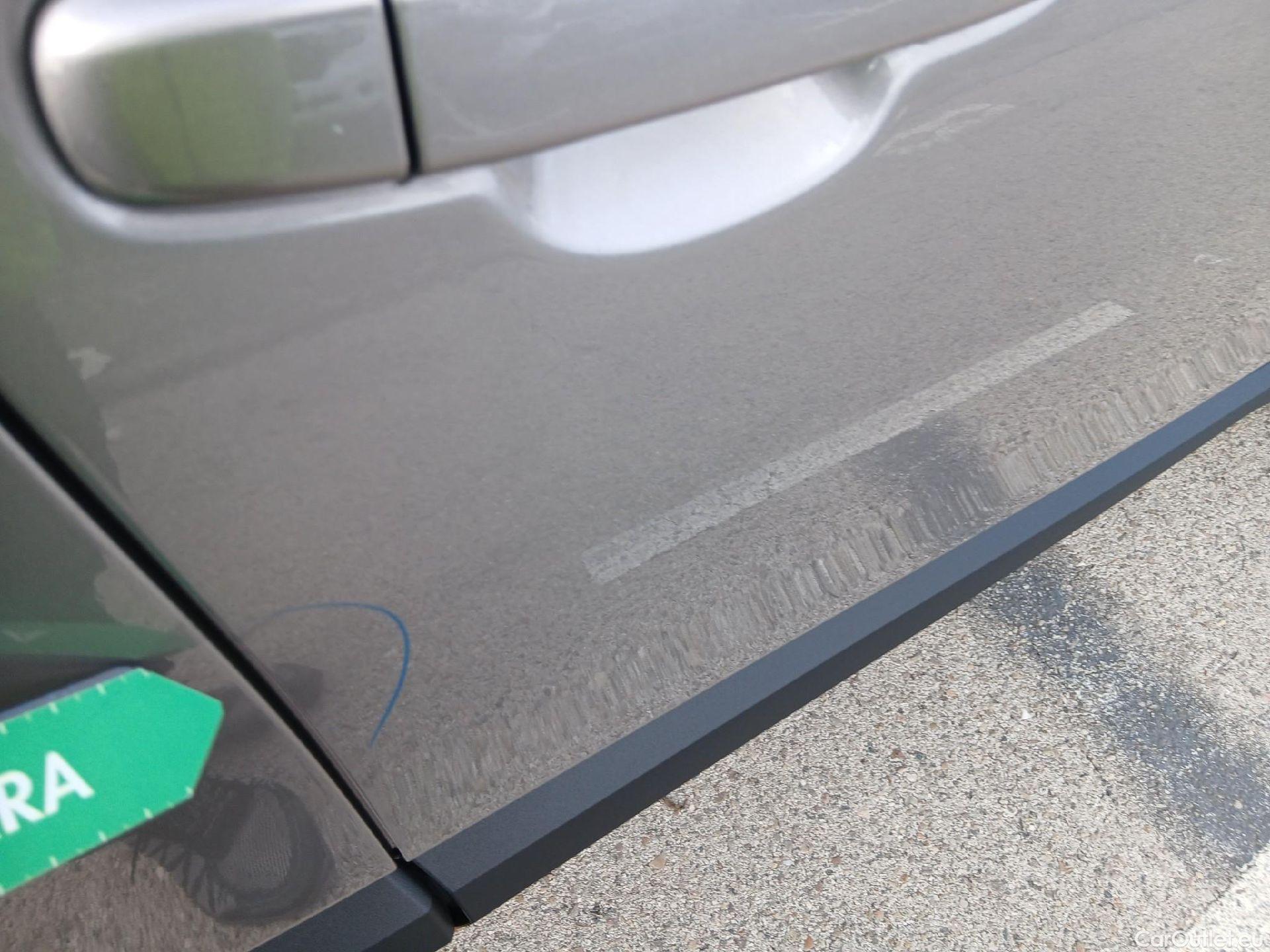  Toyota  C-HR TOYOTA  / 2016 / 5P / todoterreno 1.8 125H Advance (CX) #20