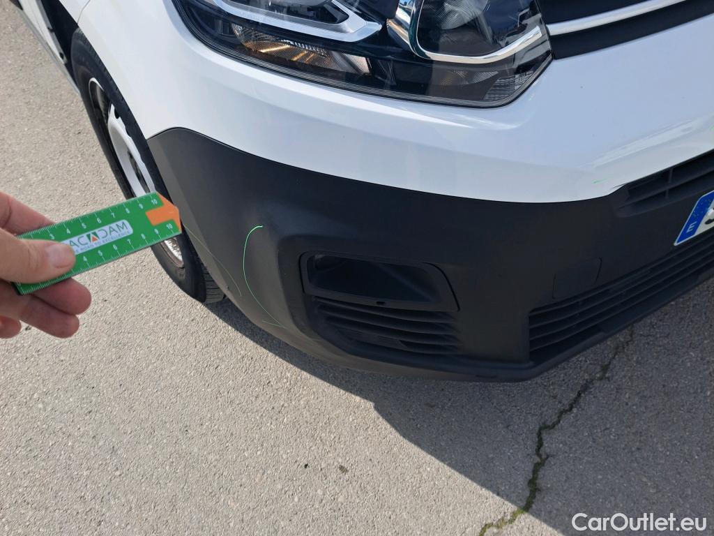  Citroen  Berlingo CITROEN  / 2018 / 4P / furgón derivado de turismo Talla M BlueHDi 130 CLUB #23