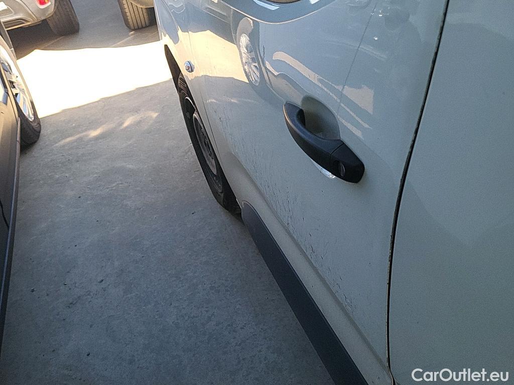  Citroen  Berlingo CITROEN  / 2018 / 3P / furgón derivado de turismo Talla M BlueHDi 100 CONTROL #15