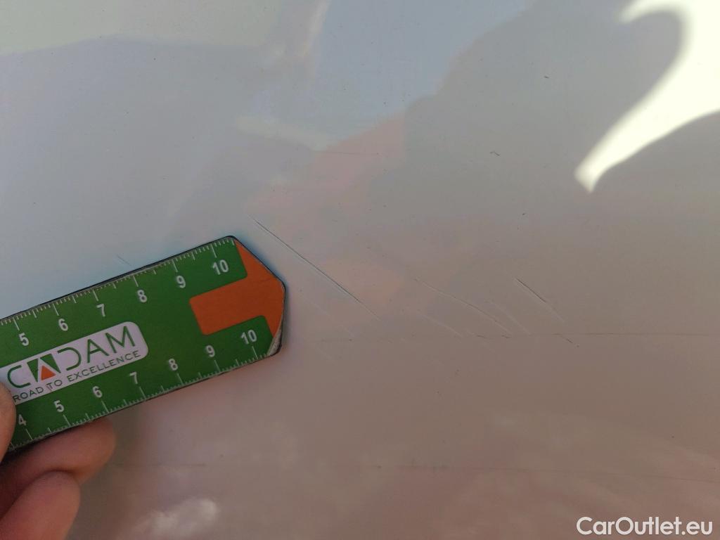  Toyota  Yaris TOYOTA  / 2020 / 5P / berlina con portón 1.5 120H Active Tech #34