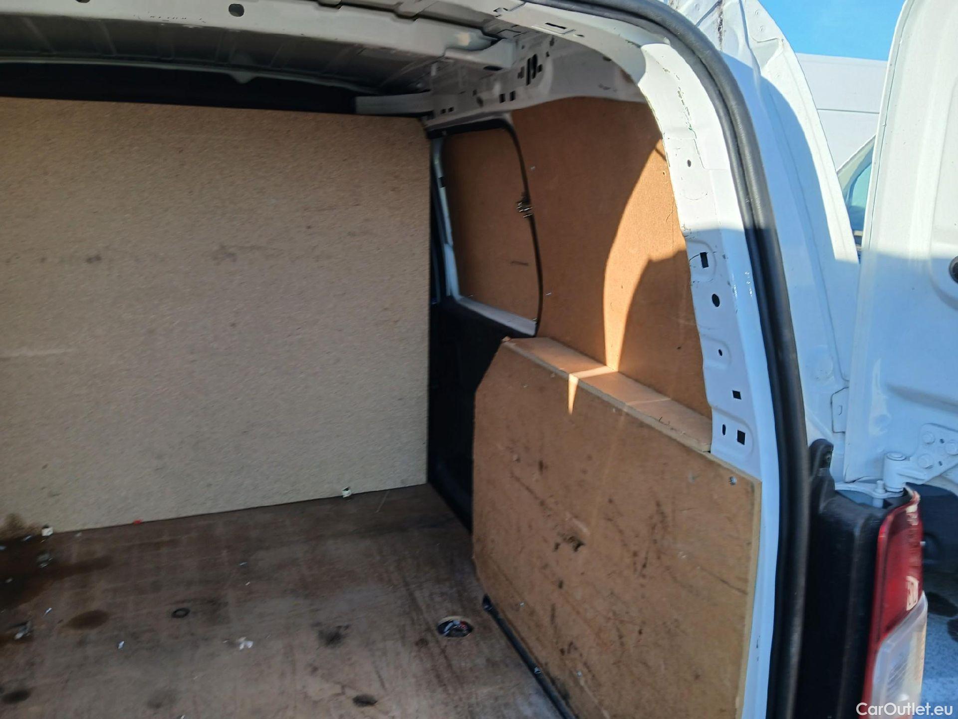  Citroen  Berlingo CITROEN  / 2018 / 3P / furgón derivado de turismo Talla M BlueHDi 100 CONTROL #12