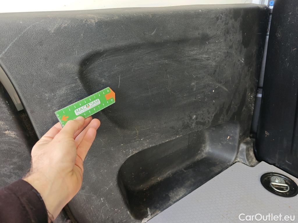  Citroen  Berlingo CITROEN  / 2018 / 3P / furgón derivado de turismo Talla M PureTech 110 CONTROL #71