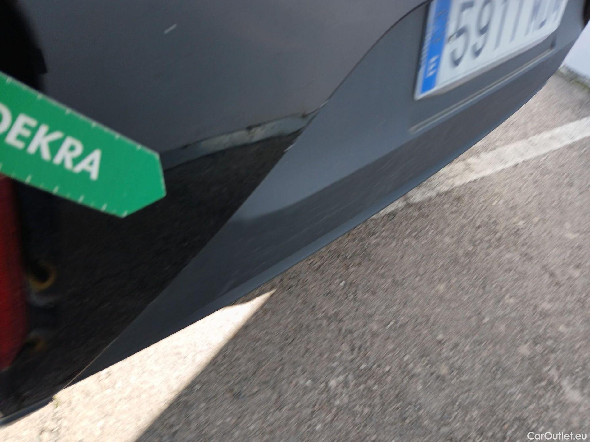  Toyota  Aygo X TOYOTA  Cross / 2022 / 5P / todoterreno 1.0 VVT-I 72CV Play #30