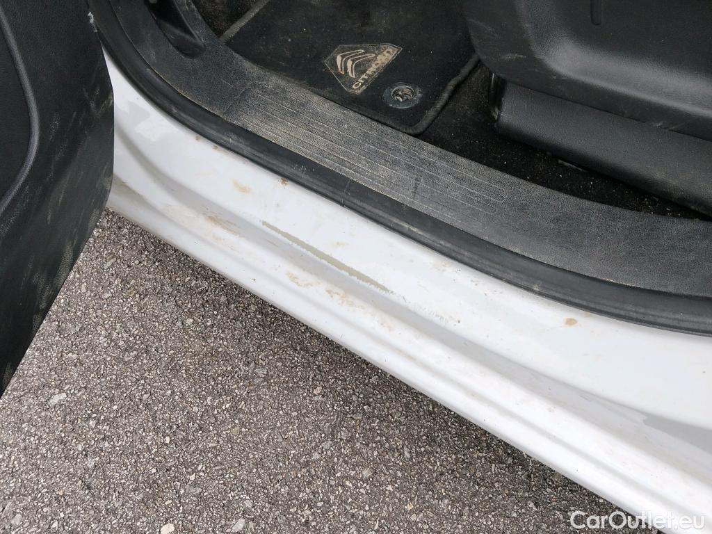  Citroen  Berlingo CITROEN  / 2018 / 4P / combi Talla M BlueHDi 100 S&S LIVE PACK BUSINE #22