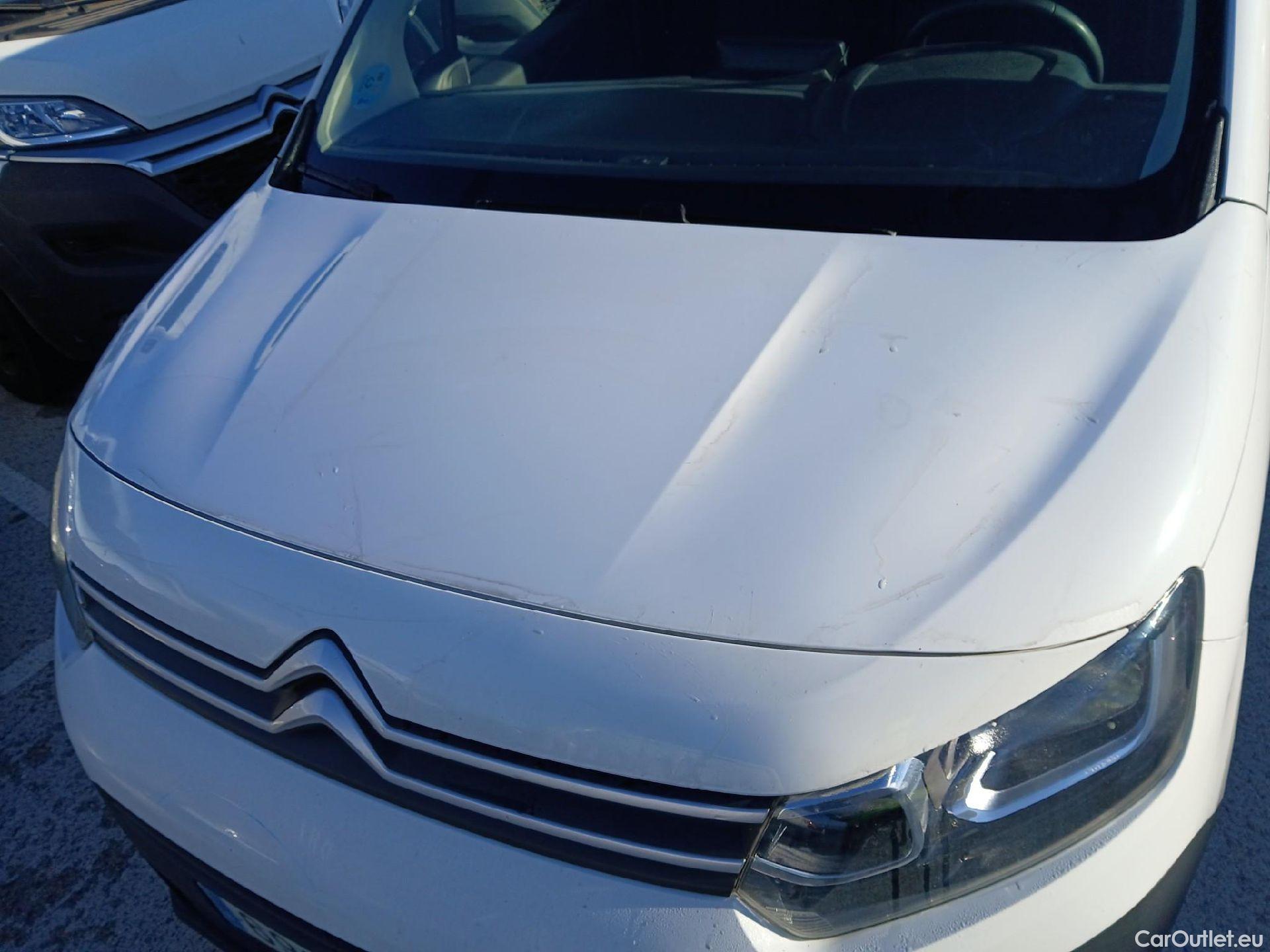  Citroen  Berlingo CITROEN  / 2018 / 3P / furgón derivado de turismo Talla M BlueHDi 100 CONTROL #17