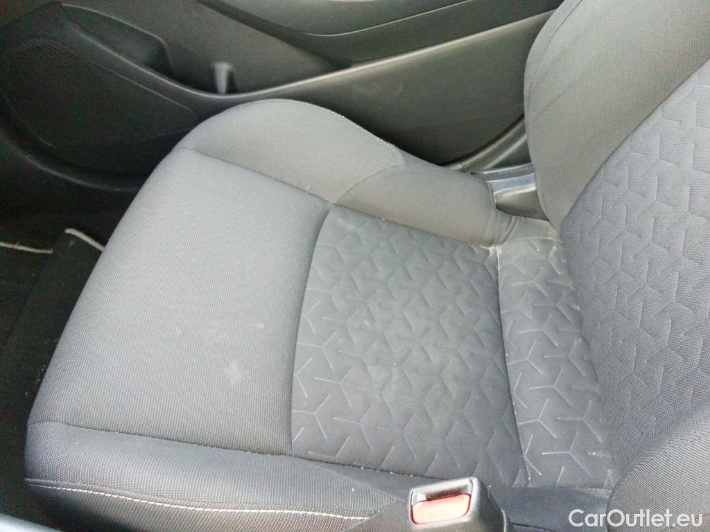  Toyota  Corolla TOYOTA  1.8 125H ACTIVE TECH E-CVT #30