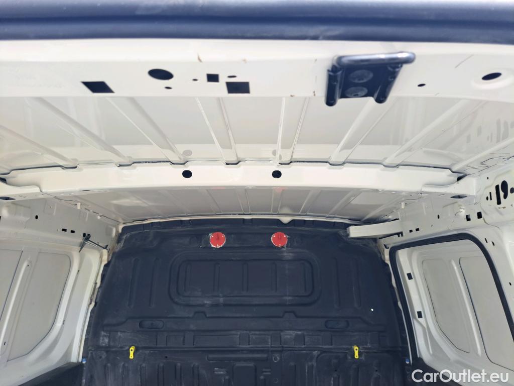  Citroen  Berlingo CITROEN  / 2018 / 4P / furgón derivado de turismo Talla M BlueHDi 130 CLUB #5