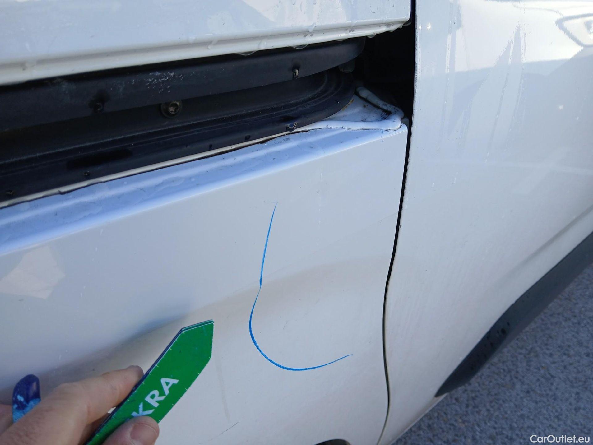  Citroen  Berlingo CITROEN  / 2018 / 3P / furgón derivado de turismo Talla M BlueHDi 100 CONTROL #39