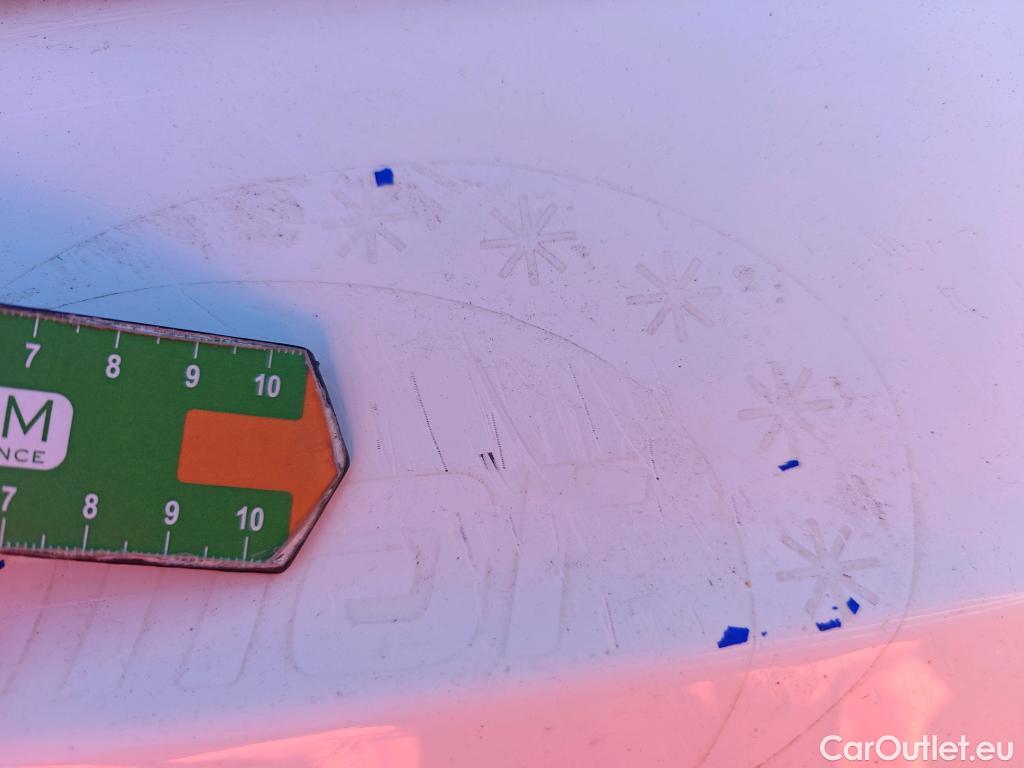  Toyota  Yaris TOYOTA  / 2020 / 5P / berlina con portón 1.5 120H Active Tech #6