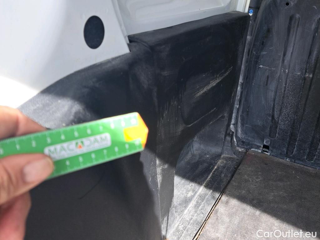  Citroen  Berlingo CITROEN  / 2018 / 4P / furgón derivado de turismo Talla M BlueHDi 130 CLUB #31