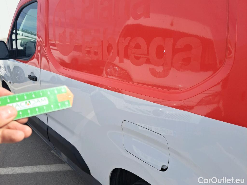  Citroen  Berlingo CITROEN  / 2018 / 4P / furgón derivado de turismo Talla M BlueHDi 130 CLUB #39