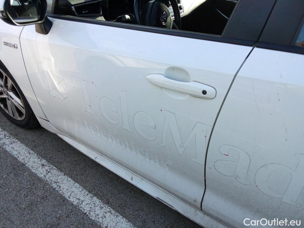  Toyota  Corolla TOYOTA  1.8 125H ACTIVE TECH E-CVT #19