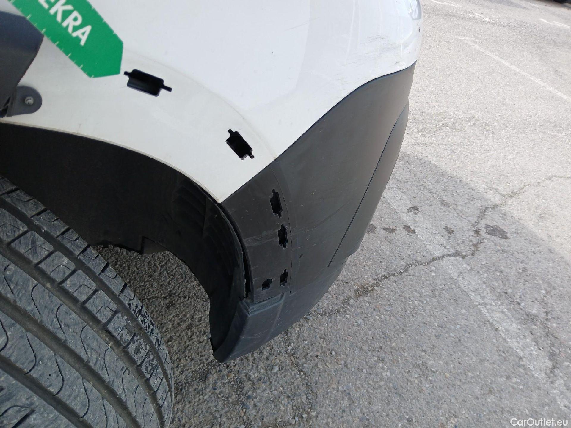  Peugeot  RIFTER PEUGEOT  / 2018 / 4P / combi Active Standard BlueHDi 73kW (IND) (CX2) #81