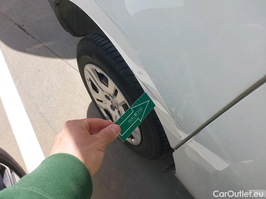  Fiat  Doblo FIAT Doblò Cargo/2015/4P/furgón derivado de turismo Cargo SX 1.6 Mjet 66kW (90CV) (AC) #15