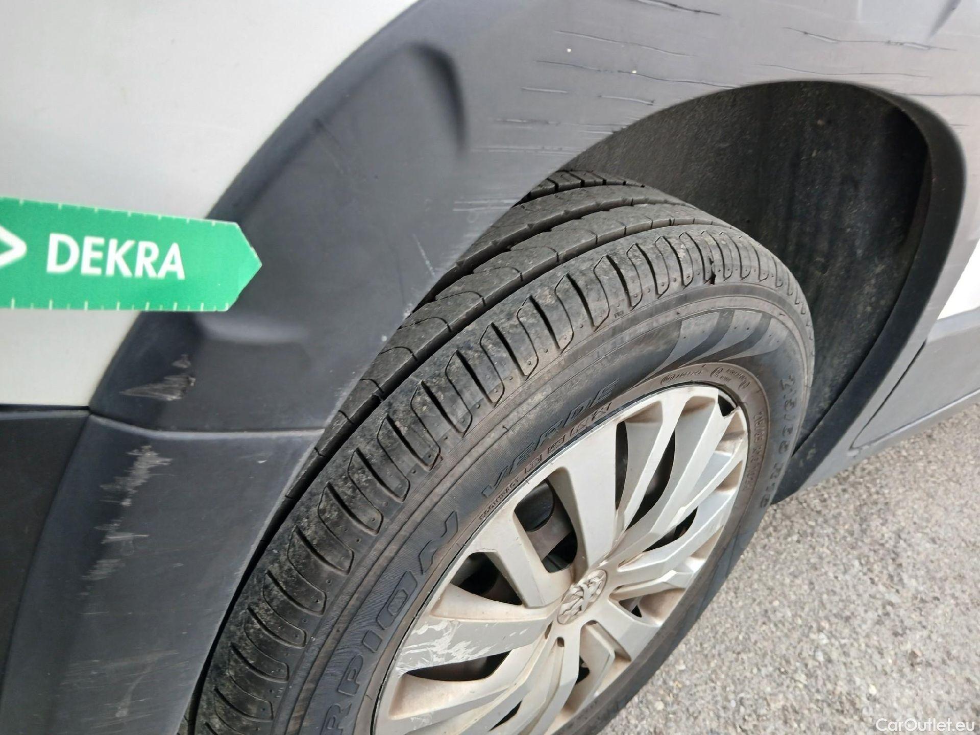  Peugeot  RIFTER PEUGEOT  / 2018 / 4P / combi Active Standard BlueHDi 73kW (IND) (CX2) #63