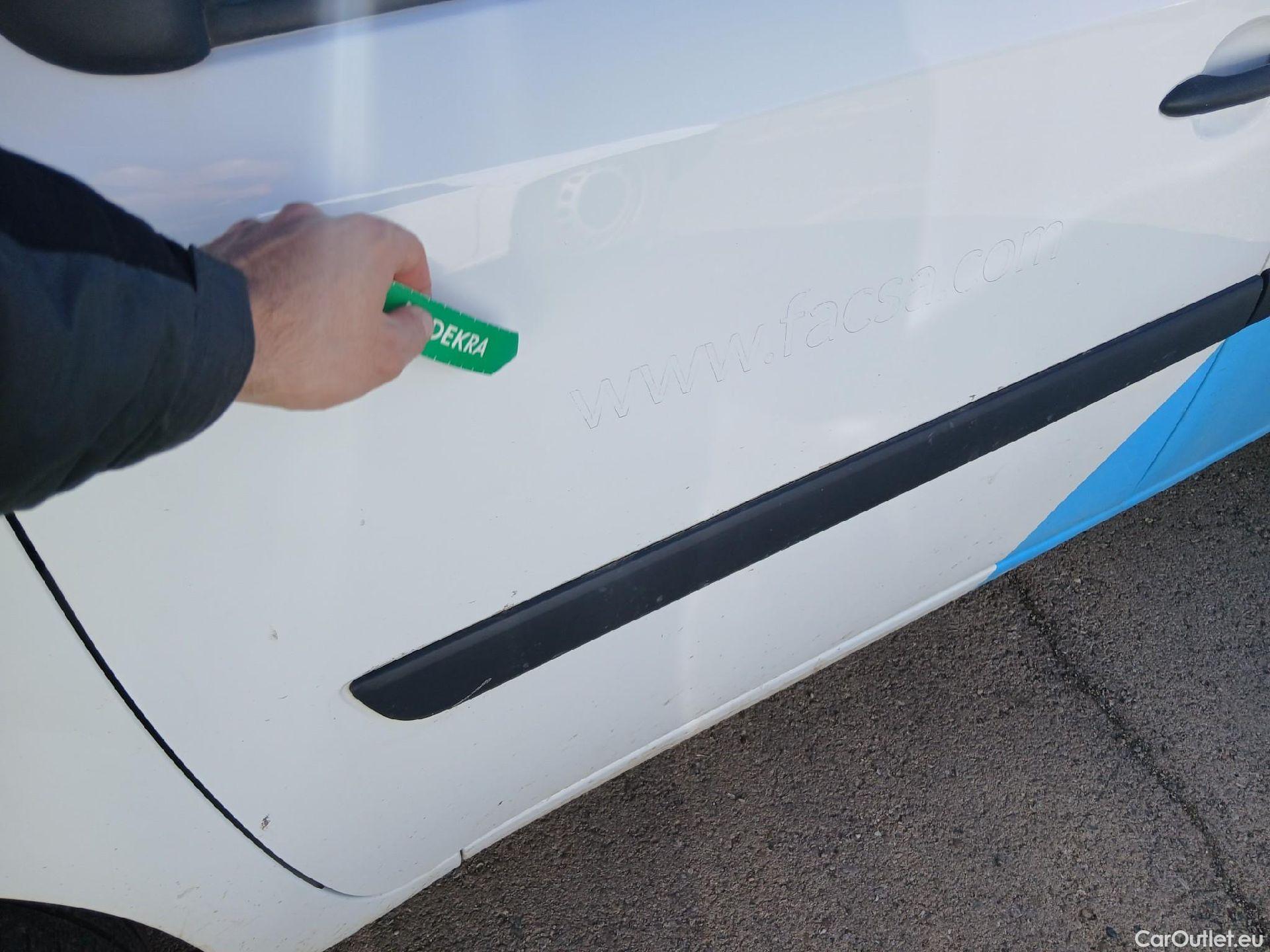  Nissan  NV200 NISSAN NV250 / 2019 / 4P / furgón 2pl 1.5dCi 70 kW (95CV) L1H1 ÓPTIMA #3