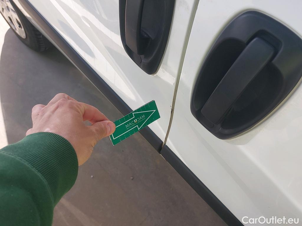  Fiat  Doblo FIAT Doblò Cargo/2015/4P/furgón derivado de turismo Cargo SX 1.6 Mjet 66kW (90CV) (AC) #10