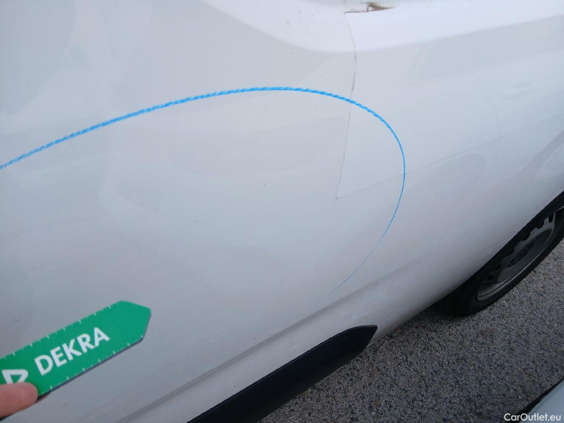  Citroen  Berlingo CITROEN  / 2018 / 4P / furgón derivado de turismo Talla XL BlueHDi 100 CONTROL #11