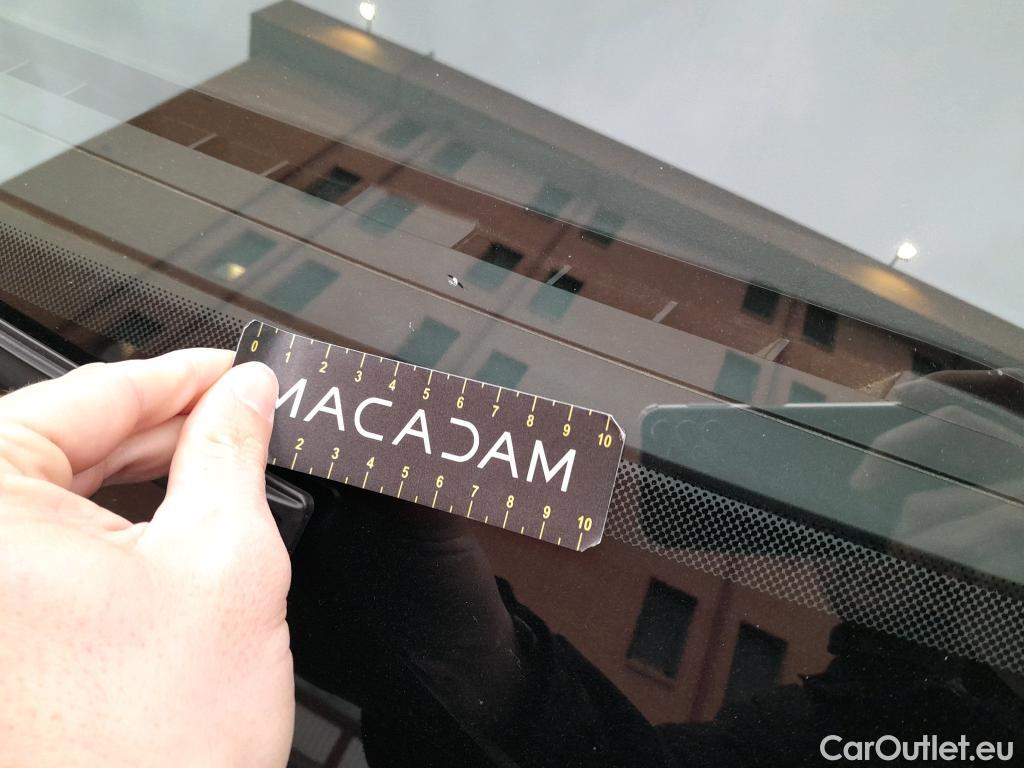  Fiat  Doblo FIAT Doblò Cargo/2015/3P/furgón derivado de turismo Cargo Base Plus 1.4 Tjet 89kW GNC  #36