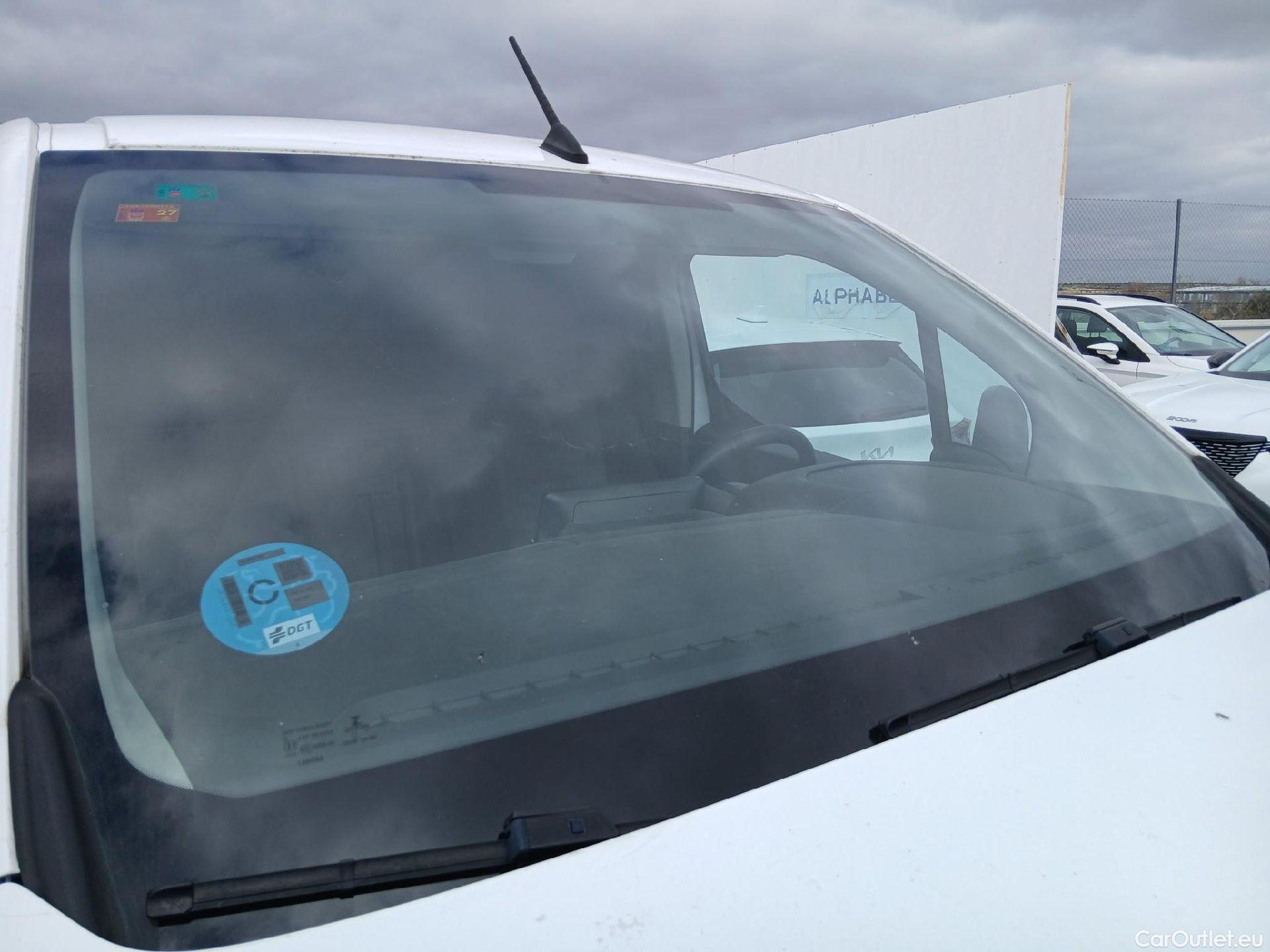  Citroen  Berlingo CITROEN  / 2018 / 4P / furgón derivado de turismo Talla XL BlueHDi 100 CONTROL #1