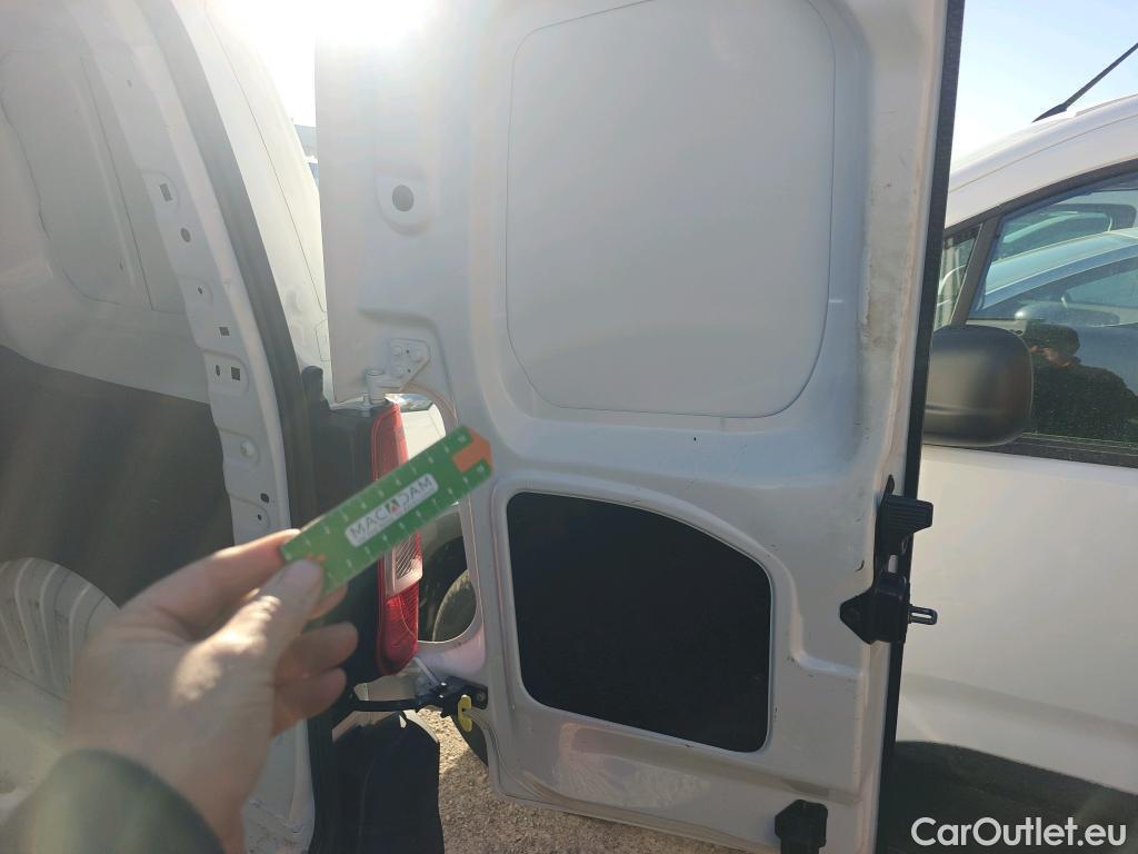  Opel  Combo OPEL  / 2018 / 3P / furgón derivado de turismo 1.5 TD 75kW (100CV) Express L H1 650kg (AC) #5