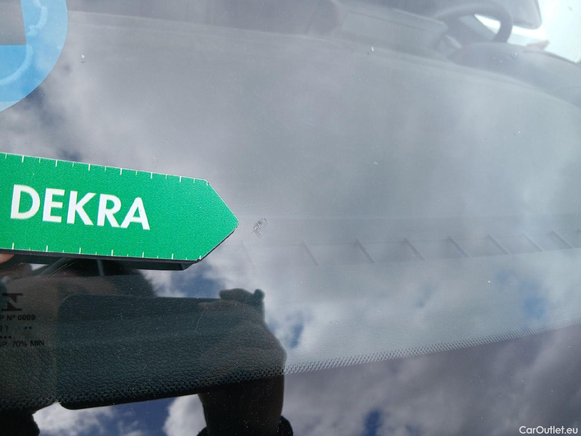  Citroen  Berlingo CITROEN  / 2018 / 4P / furgón derivado de turismo Talla XL BlueHDi 100 CONTROL #2