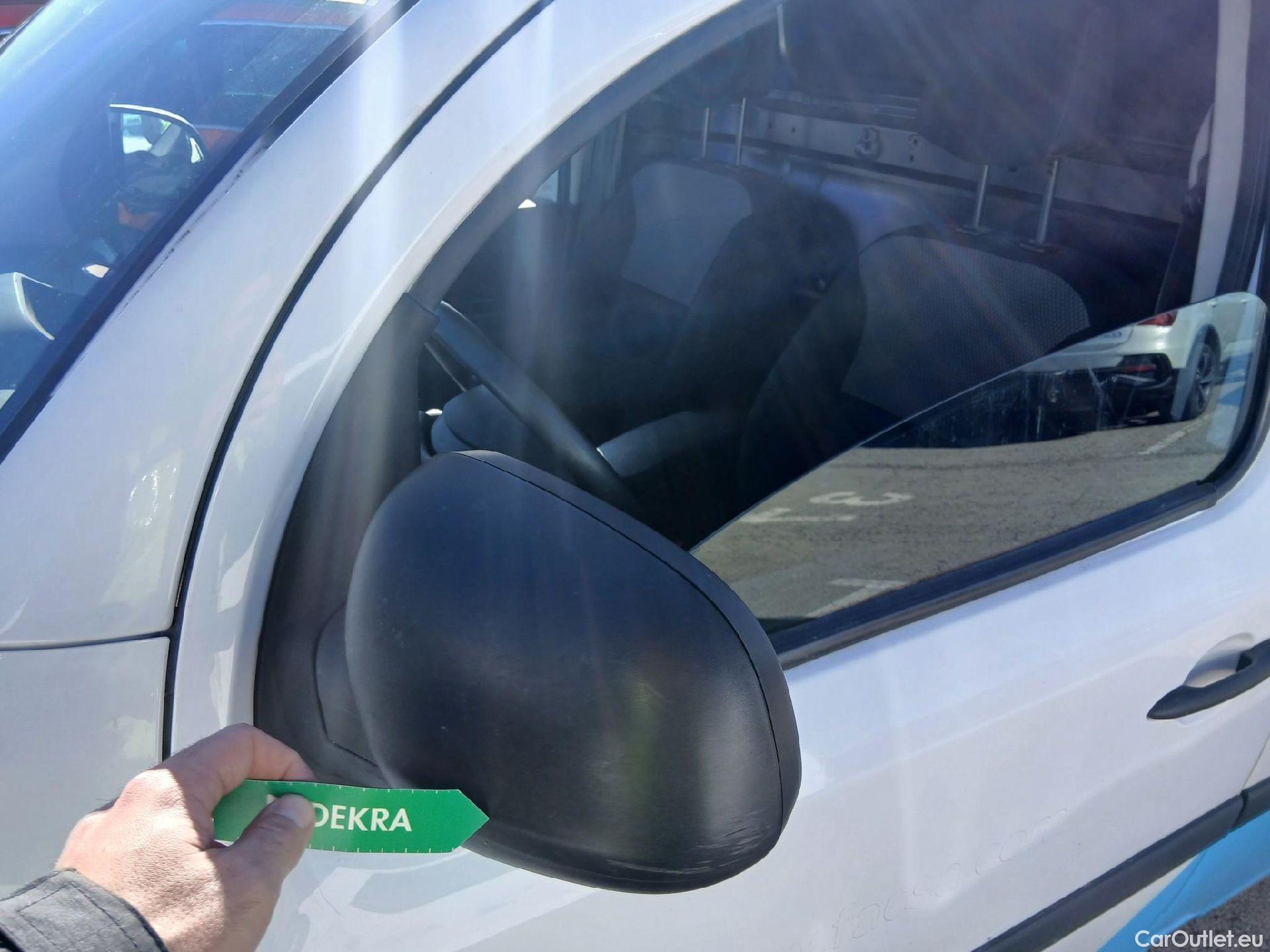  Nissan  NV200 NISSAN NV250 / 2019 / 4P / furgón 2pl 1.5dCi 70 kW (95CV) L1H1 ÓPTIMA #6