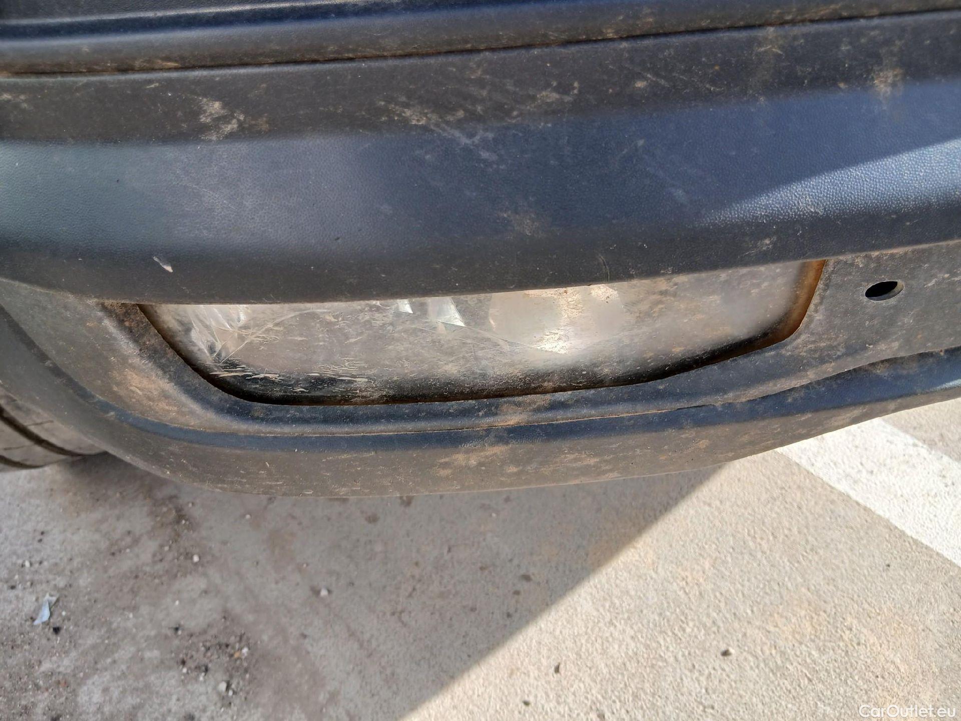  Volkswagen  Transporter VOLKSWAGEN  / 2015 / 4P / furgón Furgón Corto TN 2.0 TDI 110kW BMT 4Mot #9