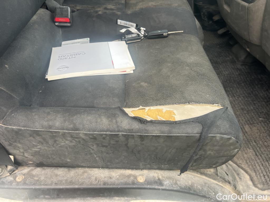  Nissan  NV400 NISSAN NT400 / 2014 / 2P / pick-up de lados abatibles 35.13/2 Básico CAL Cabina Abatible Media #23