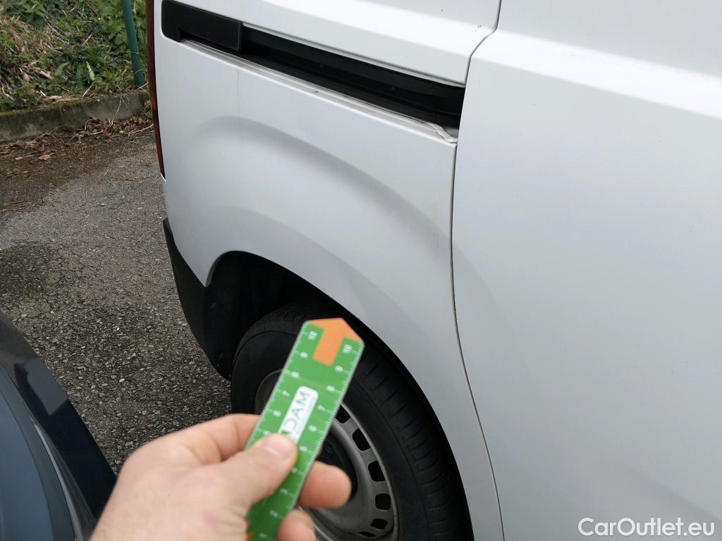  Citroen  Berlingo CITROEN  / 2018 / 3P / furgón derivado de turismo Talla M BlueHDi 100 CONTROL #26