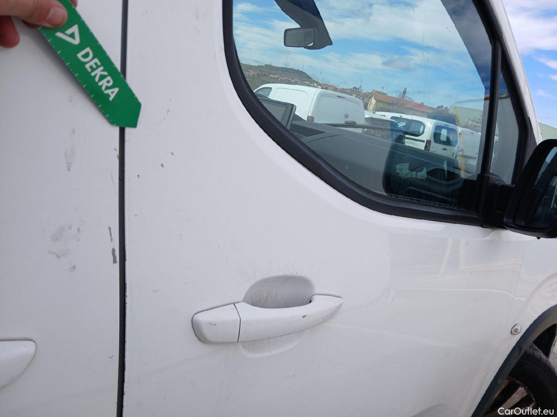  Peugeot  RIFTER PEUGEOT  / 2018 / 4P / combi Active Standard BlueHDi 73kW (IND) (CX2) #72