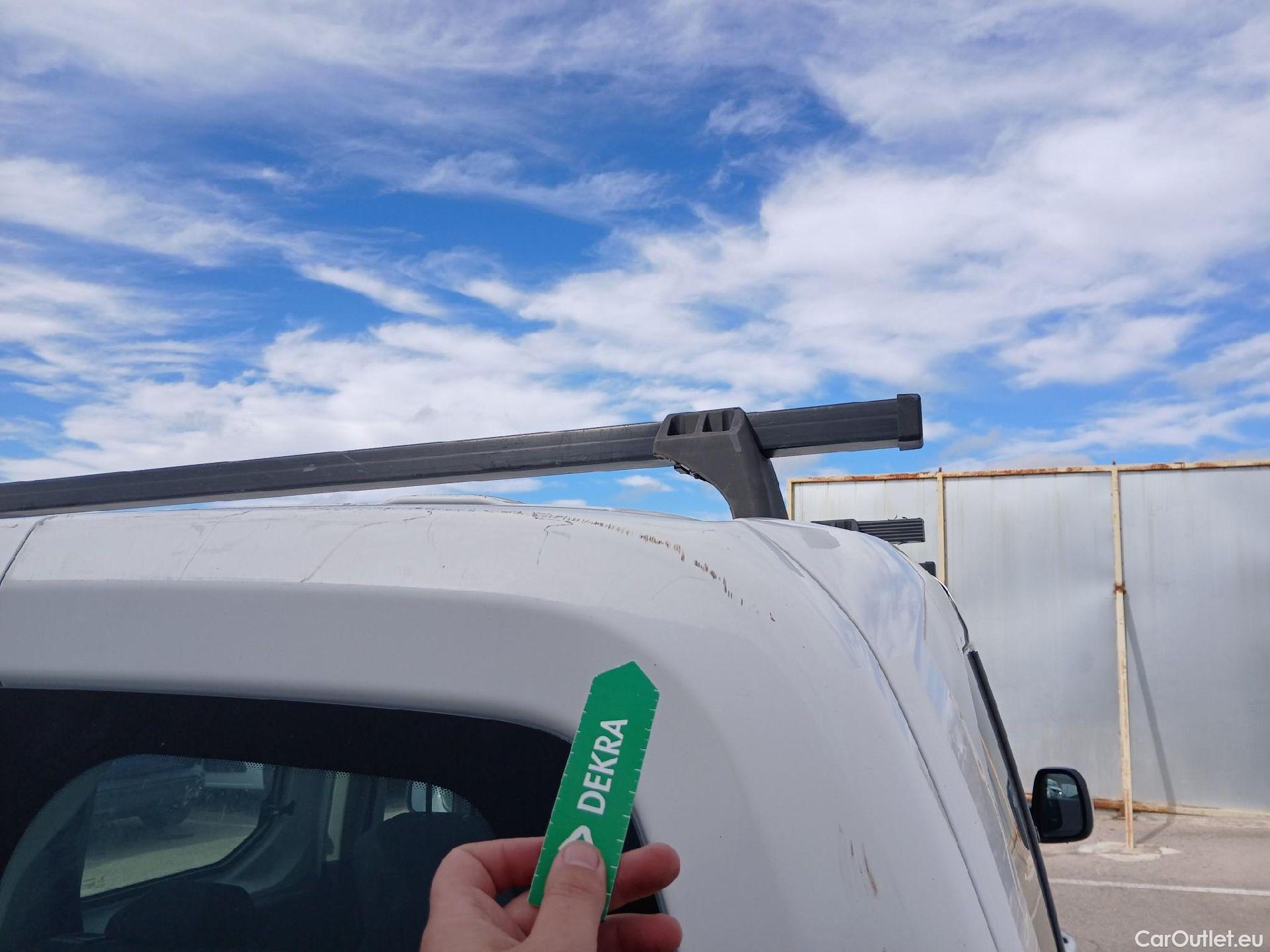  Peugeot  RIFTER PEUGEOT  / 2018 / 4P / combi Active Standard BlueHDi 73kW (IND) (CX2) #59