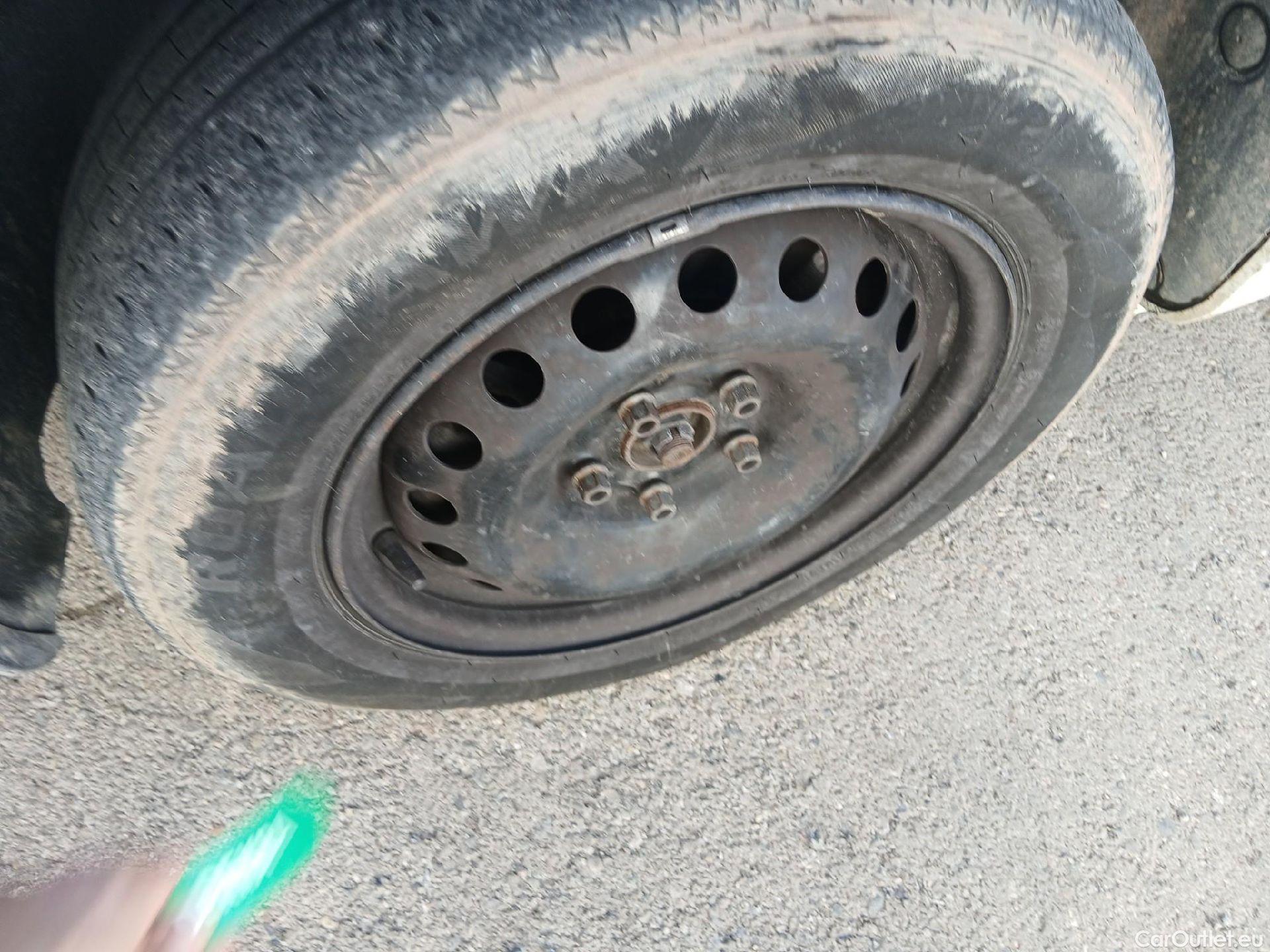  Nissan  NV200 NISSAN NV250 / 2019 / 4P / furgón 2pl 1.5dCi 70 kW (95CV) L1H1 ÓPTIMA #1