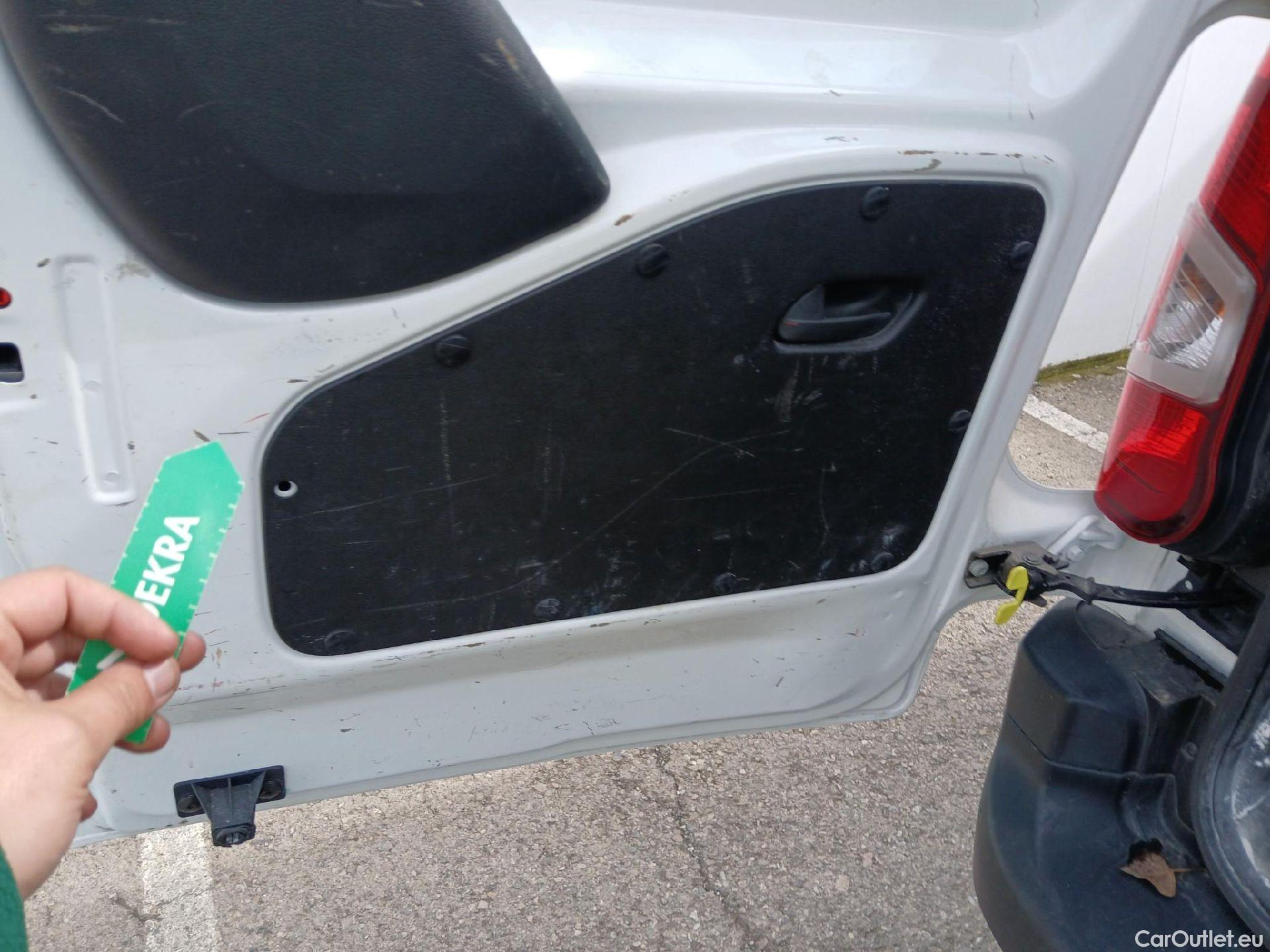  Peugeot  RIFTER PEUGEOT  / 2018 / 4P / combi Active Standard BlueHDi 73kW (IND) (CX2) #5