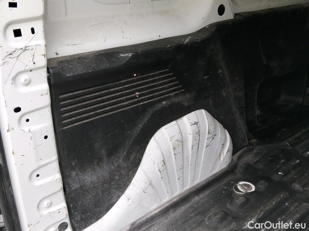  Citroen  Berlingo CITROEN  / 2018 / 3P / furgón derivado de turismo Talla M BlueHDi 100 CONTROL #24