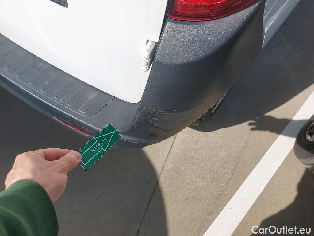  Fiat  Doblo FIAT Doblò Cargo/2015/4P/furgón derivado de turismo Cargo SX 1.6 Mjet 66kW (90CV) (AC) #20