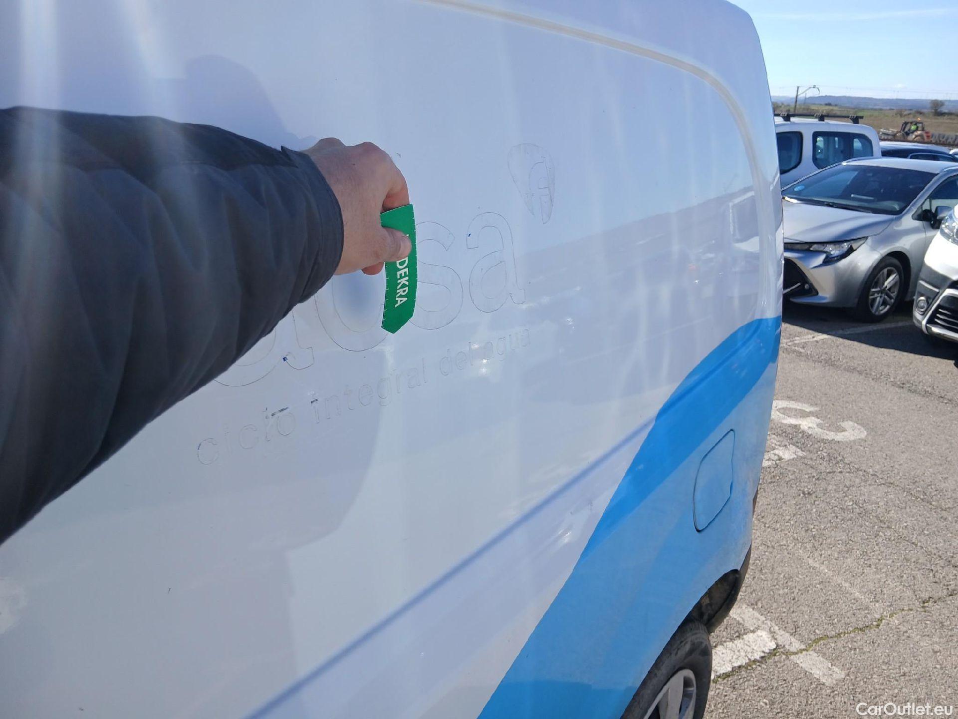  Nissan  NV200 NISSAN NV250 / 2019 / 4P / furgón 2pl 1.5dCi 70 kW (95CV) L1H1 ÓPTIMA #8