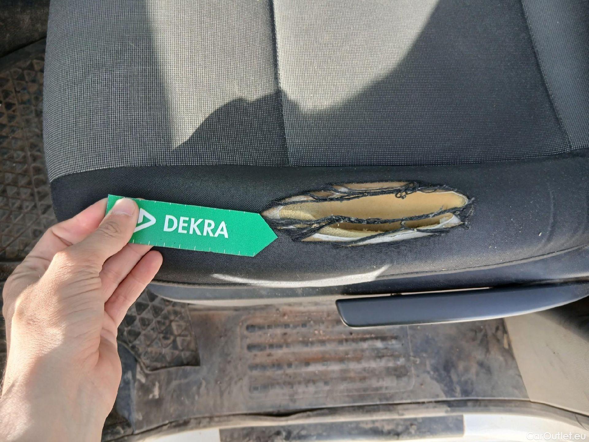  Volkswagen  Transporter VOLKSWAGEN  / 2015 / 4P / furgón Furgón Corto TN 2.0 TDI 110kW BMT 4Mot #16