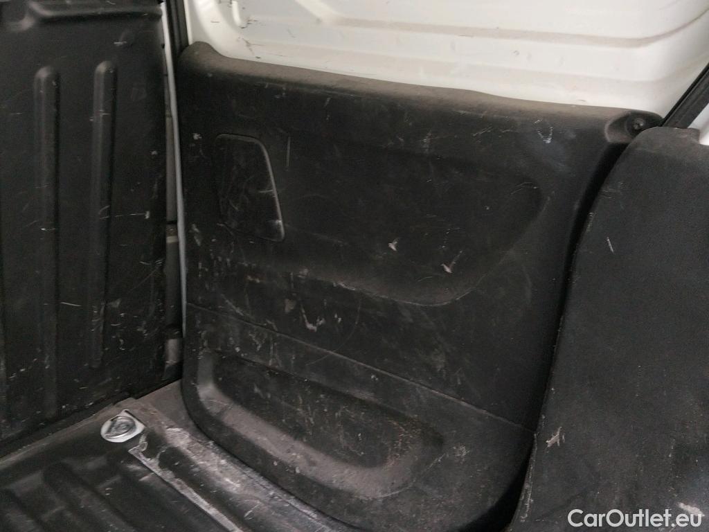  Citroen  Berlingo CITROEN  / 2018 / 3P / furgón derivado de turismo Talla M BlueHDi 100 CONTROL #15