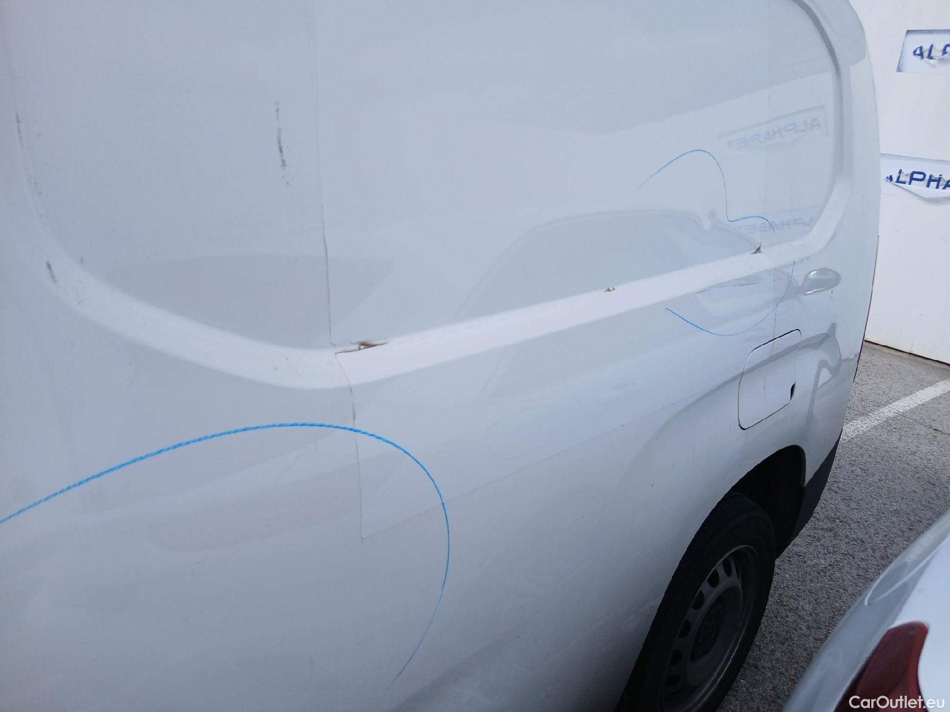  Citroen  Berlingo CITROEN  / 2018 / 4P / furgón derivado de turismo Talla XL BlueHDi 100 CONTROL #12