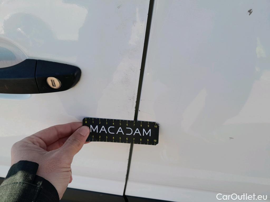  Opel  Combo OPEL  / 2018 / 3P / furgón derivado de turismo 1.5 TD S/S 75kW (100CV) Express L H1 650 #24