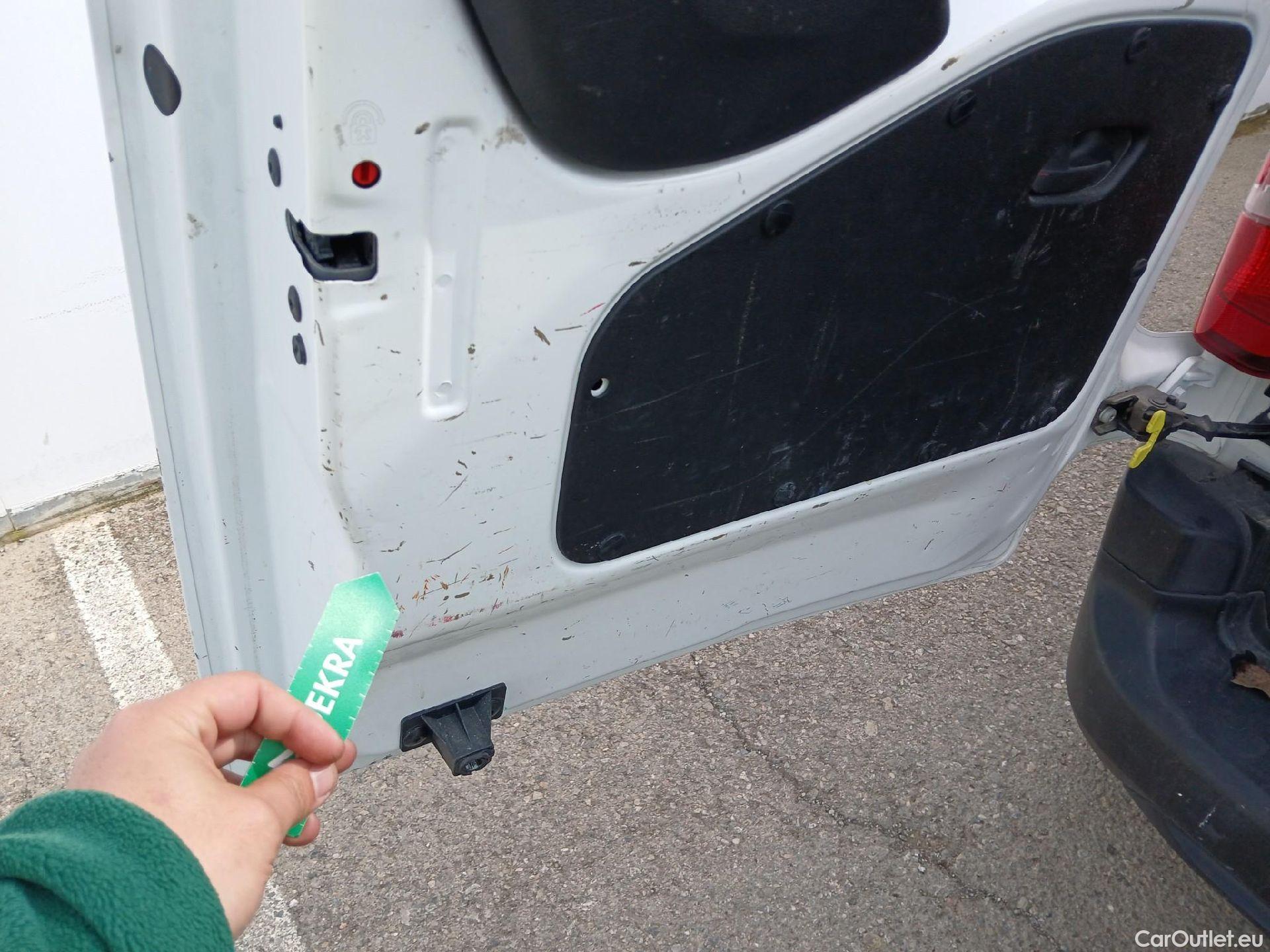  Peugeot  RIFTER PEUGEOT  / 2018 / 4P / combi Active Standard BlueHDi 73kW (IND) (CX2) #8